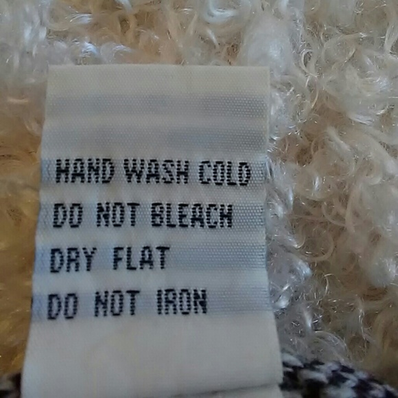 Zebra Stripe Crew Neck Sweater - Picture 5 of 5